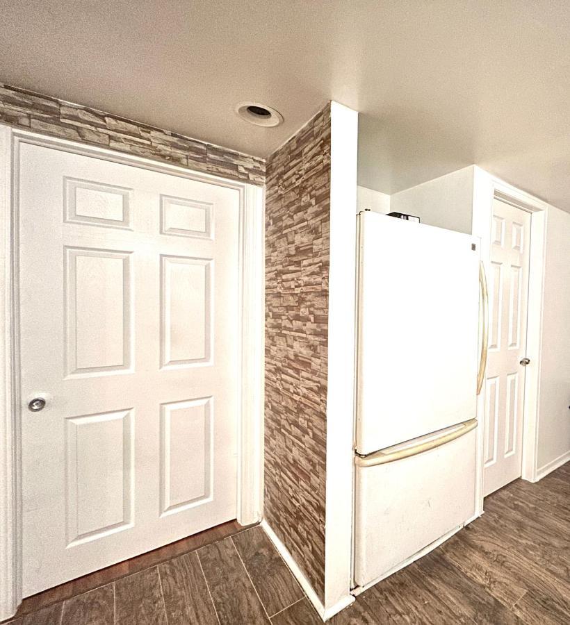 Albert Housing Windsor Extérieur photo