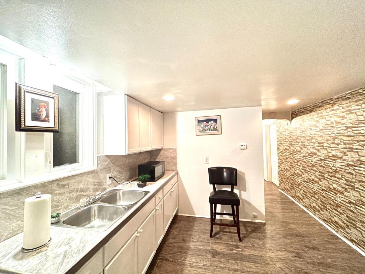 Albert Housing Windsor Extérieur photo