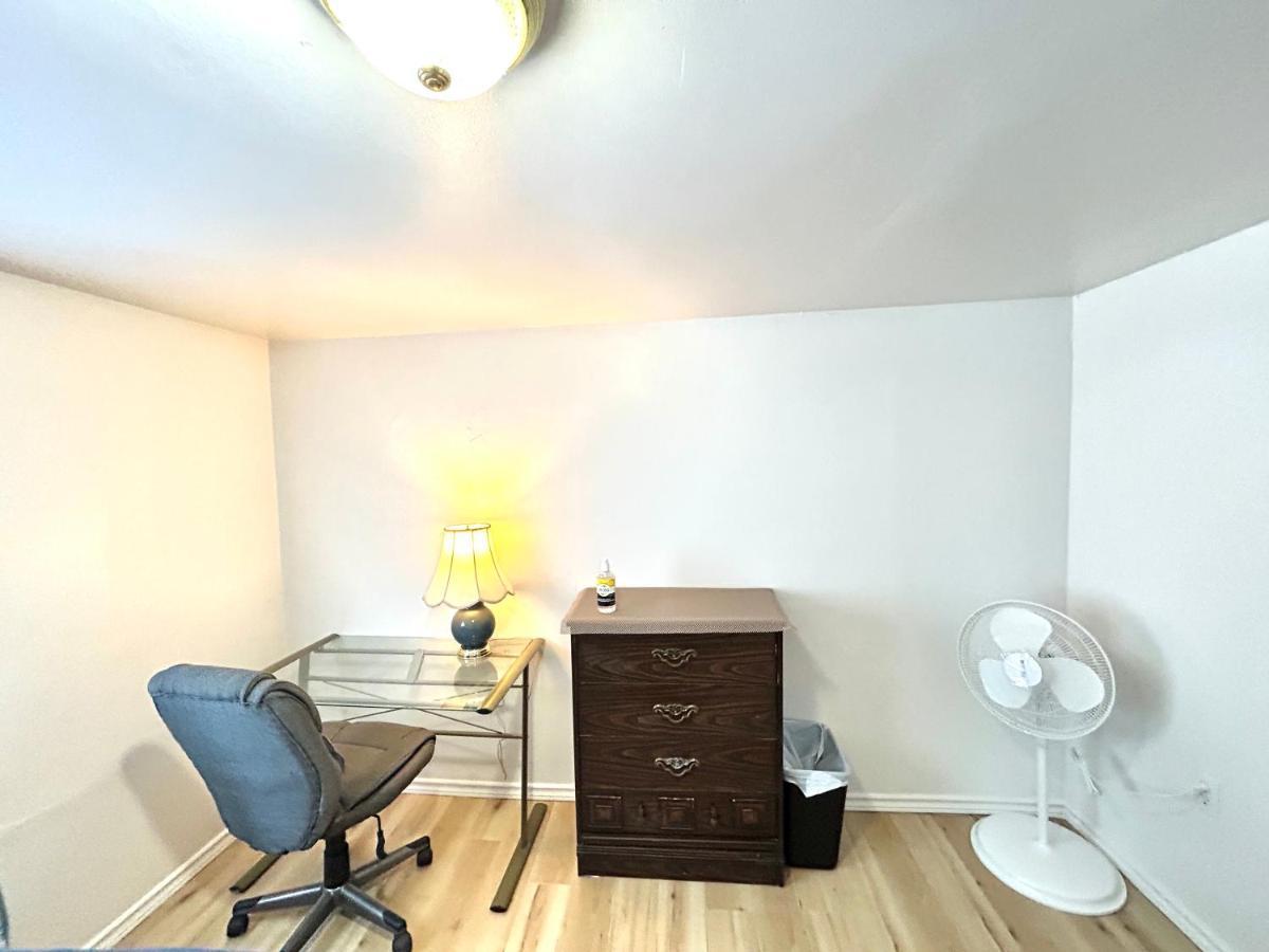Albert Housing Windsor Extérieur photo